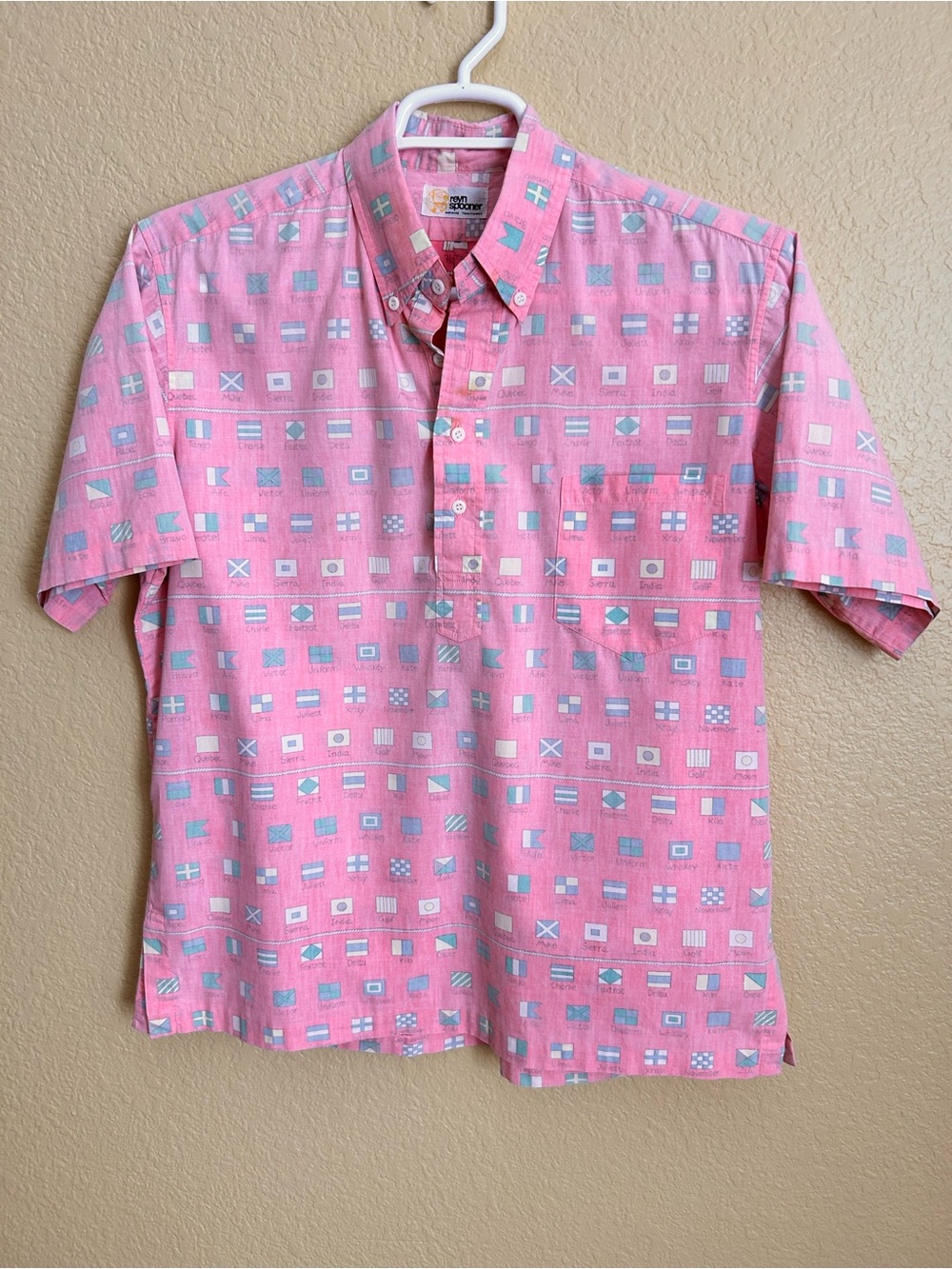 Reyn Spooner Vintage Nautical Signal Flags Short Sleeve Shirt